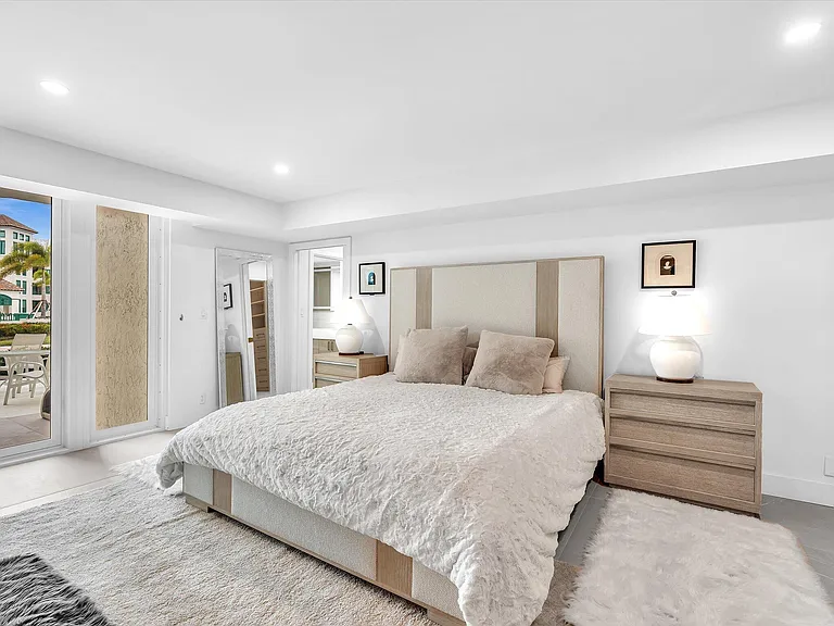 120 SE 5th Ave #225 — Photo 16