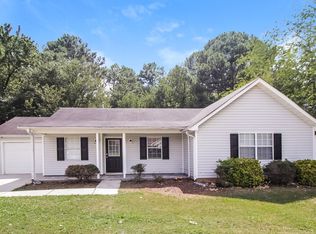 61 Eva Dr, Hampton, GA 30228