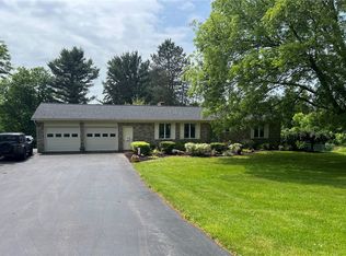 969 Erie Street Rd, Macedon, NY 14502