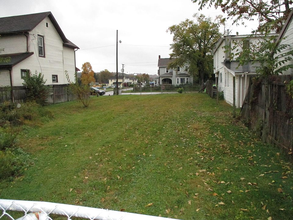 2nd image of 448 E Main St