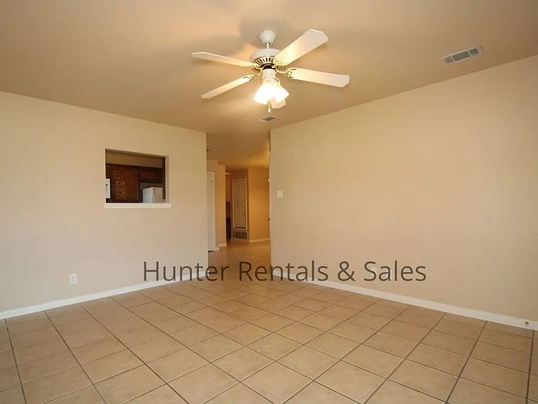 1502A Golden Eagle Ct — Photo 3