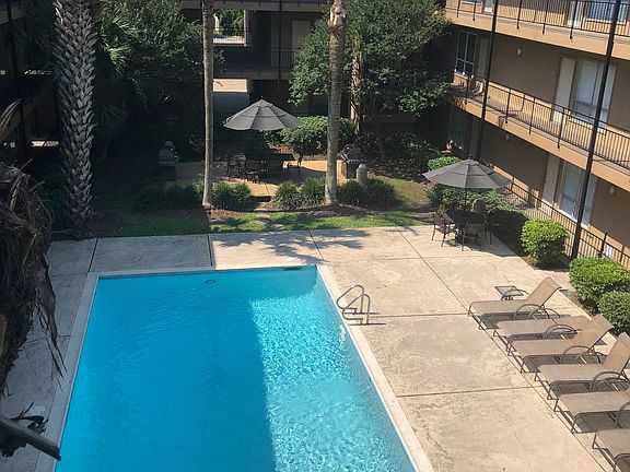 5th image of 318 Lake Marina Ave APT 318