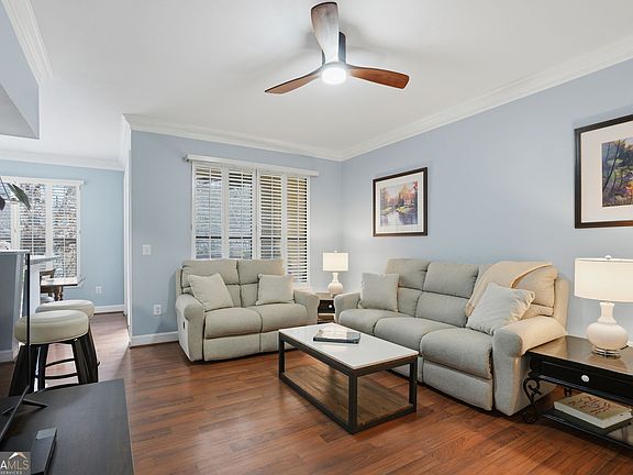 5th image of 3777 Peachtree Rd NE