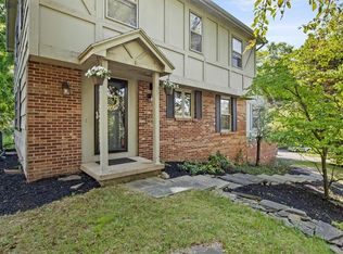 31 Selborne Chase, Fairport, NY 14450
