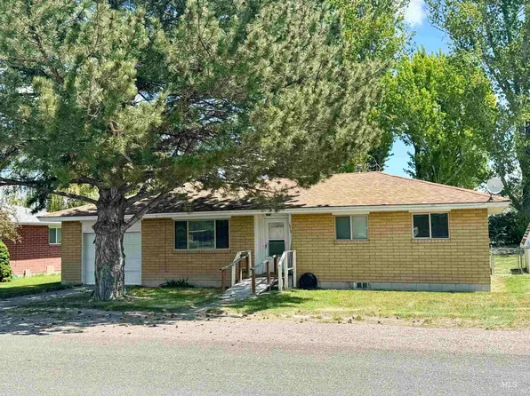1510 D St, Heyburn, ID 83336
