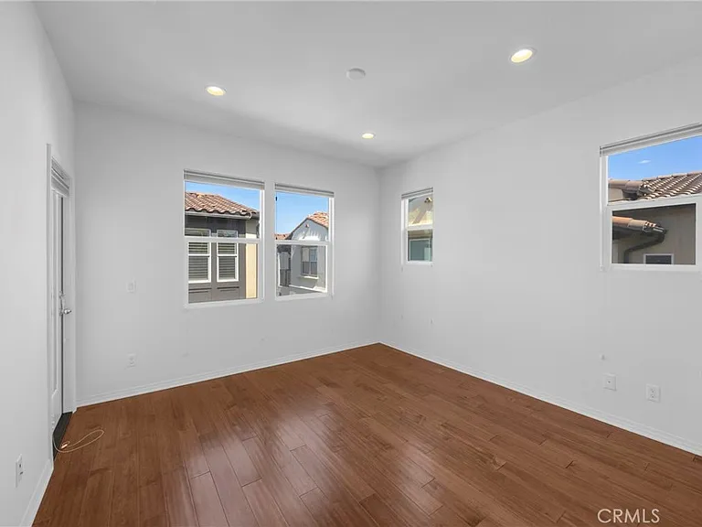 6328 Pacific Way — Photo 21
