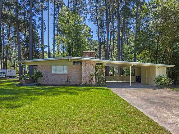 3rd image of 1101 Jonquil Dr