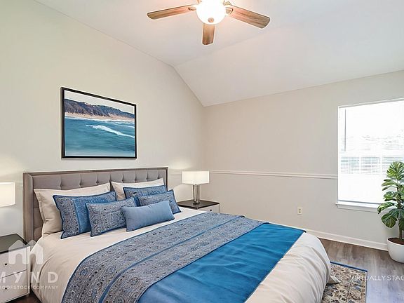 5th image of 6354 Amanda Oaks Cir N