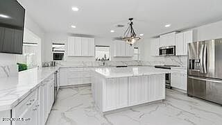 4th image of 10052 W BOLIVAR Drive