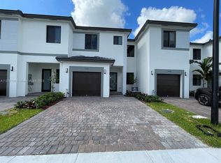 15772 SW 136th Way, Miami, FL 33196