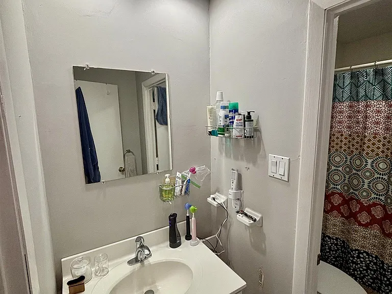 10 Roberts St #32 — Photo 9