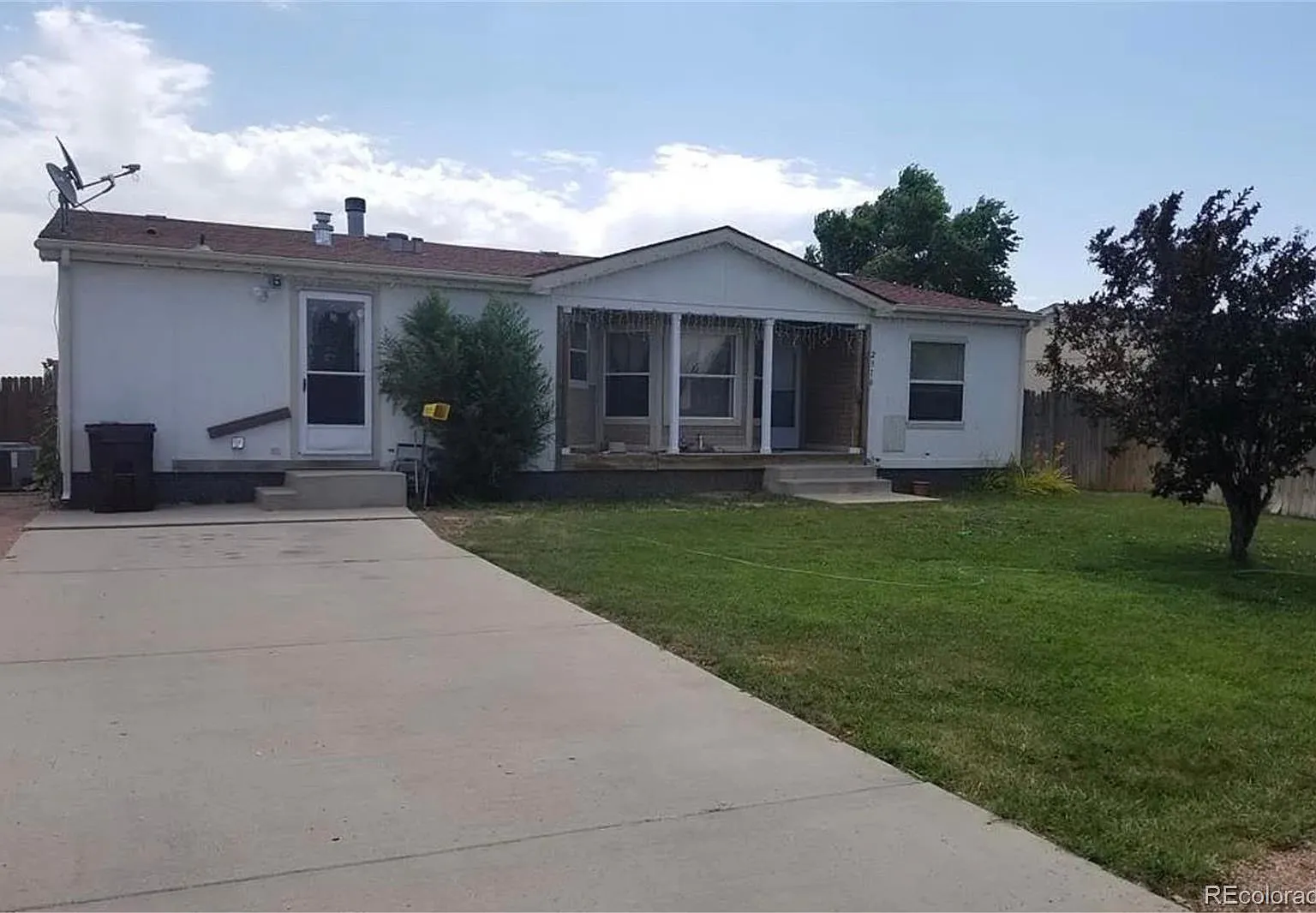3 bed, 2.0 bath, 1480 sqft, $1,695 — Photo 1