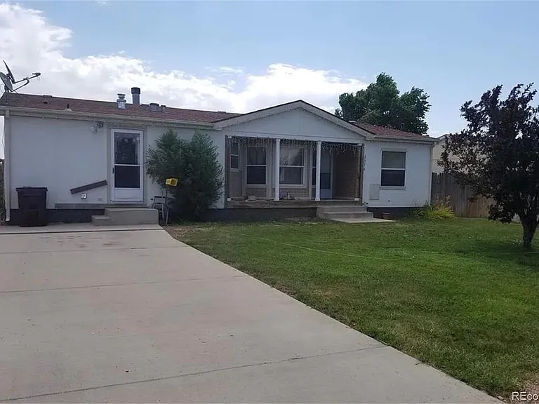 2310 Perry Ave — Photo 1