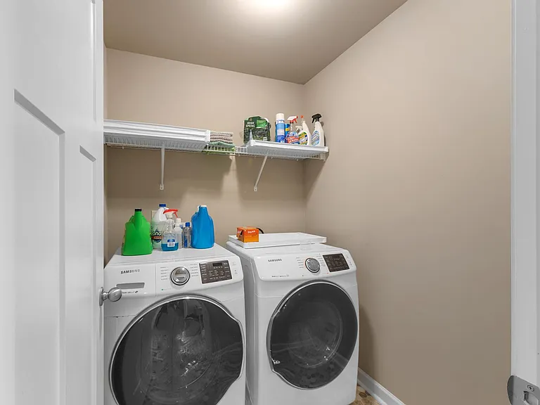 513 Myrtle Crst — Photo 15