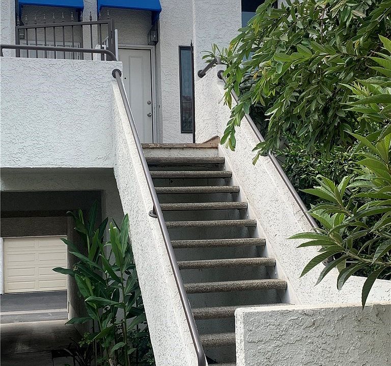 1st image of 708 Park Shadow Ct