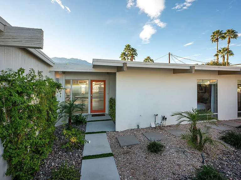 Louella Rd — Photo 38
