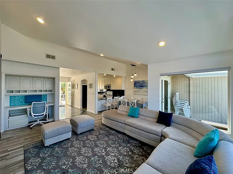 33635 Capstan Dr — Photo 9