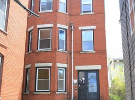 104 Cumberland Ave, Portland, ME