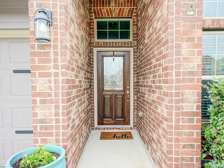 255 Dale Ridge Ln — Photo 4