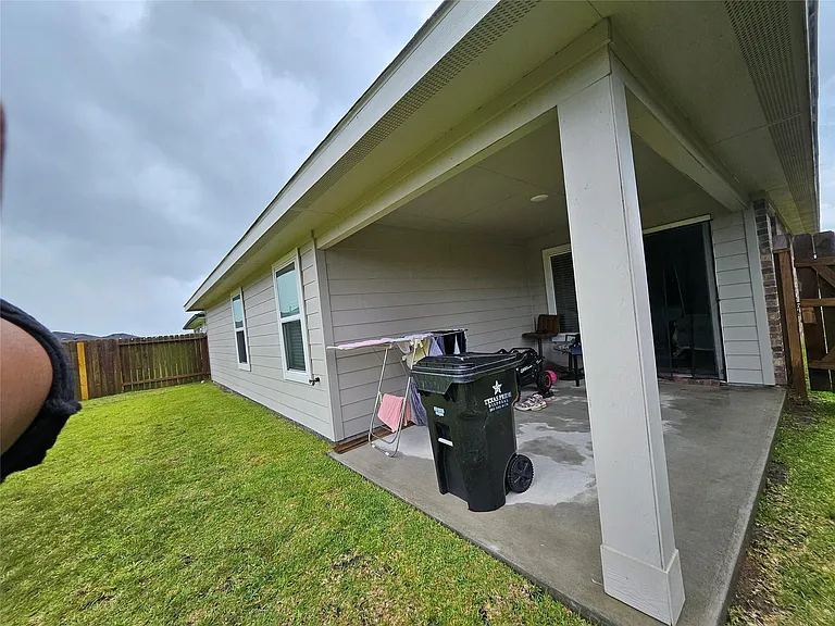 7831 Murciana Dr — Photo 14