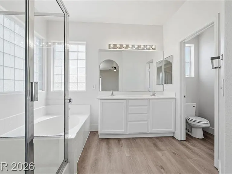 10630 Lessona St — Photo 23