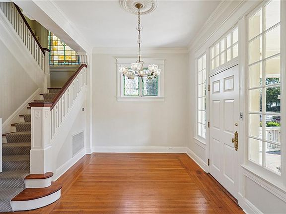 4th image of 2020 Octavia St