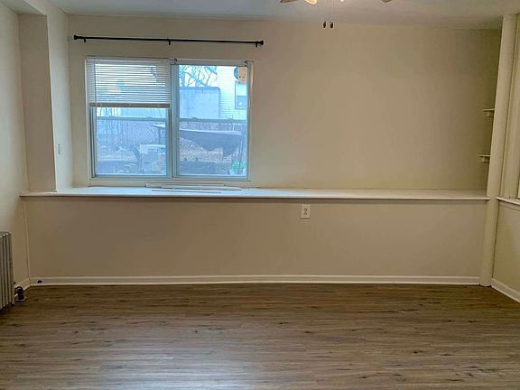 5th image of 27-04 18th St #1