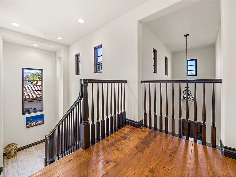 347 Island Oak Ln — Photo 11