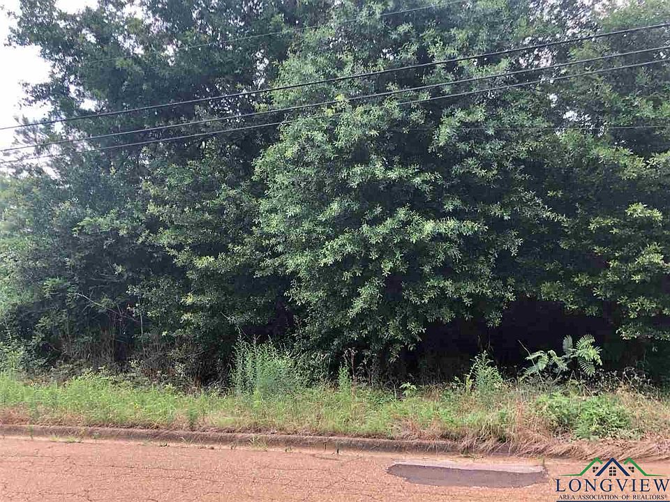 2nd image of S Pecan Hughes Spgs