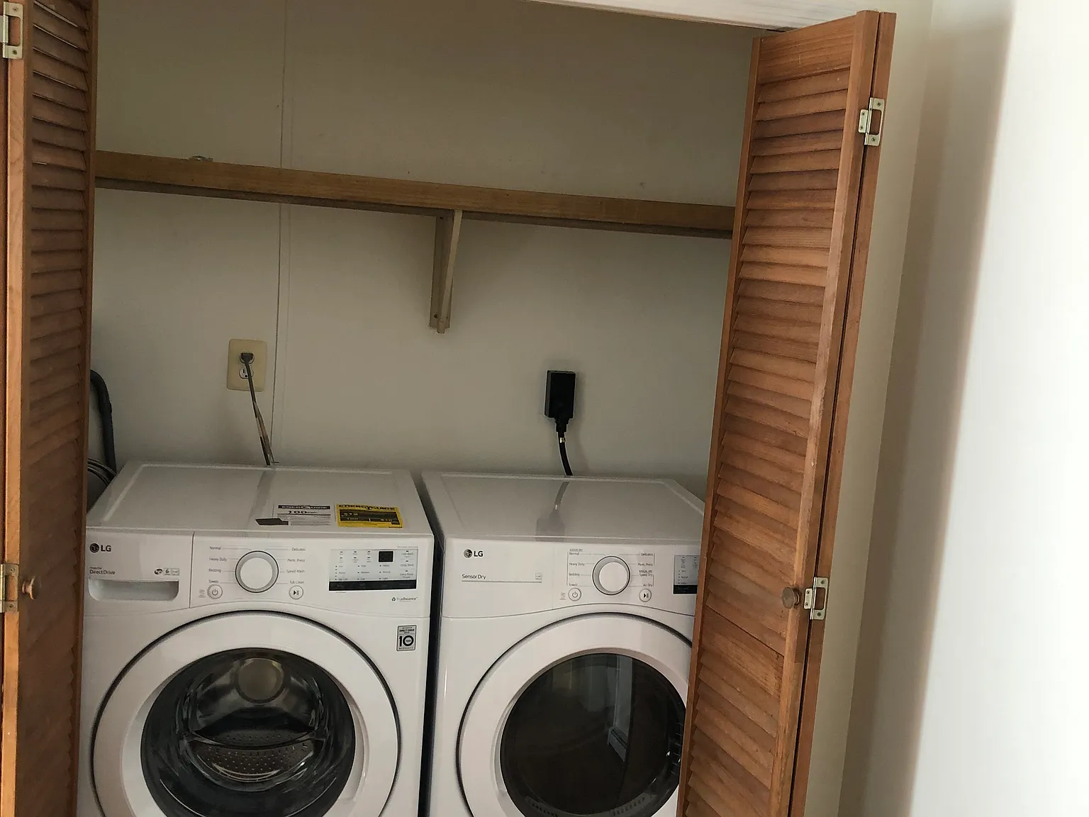 2 bed, 952 sqft, $1,850 — Photo 2