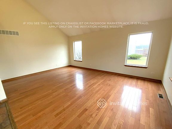 3rd image of 153 Wedgeport Ct