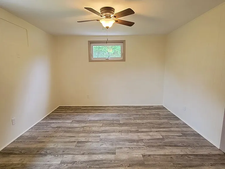 190 Carbaugh Dr — Photo 12