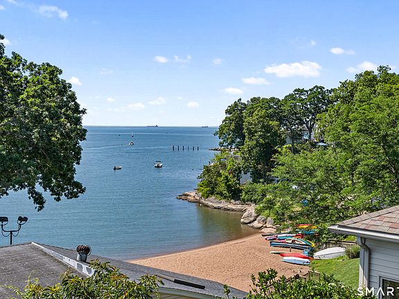 4th image of 16 Whalers Point #16