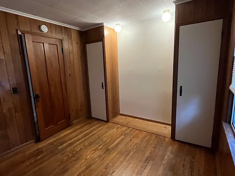 51 Middlesex Rd — Photo 20