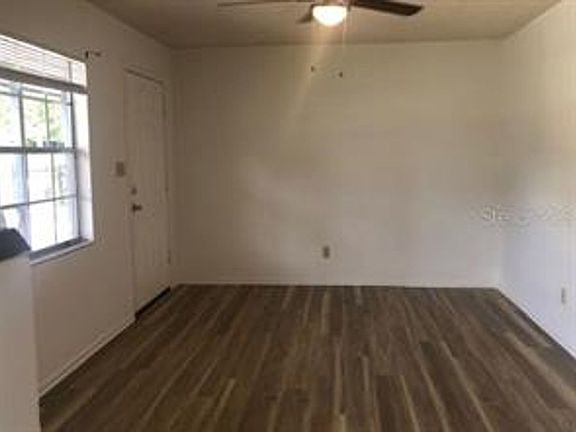 3rd image of 1175 W 16th St #B