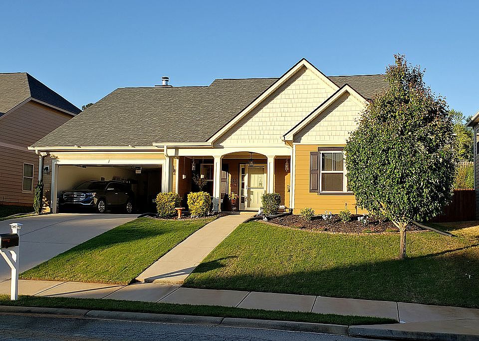 1st image of 753 Mural Lake Ct