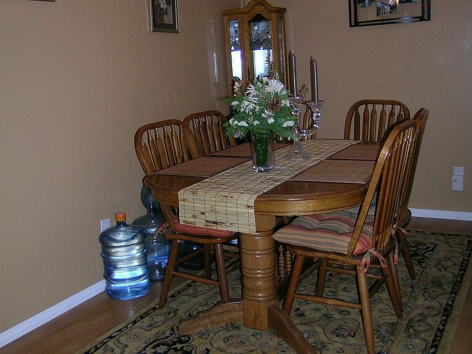 Dining Nook