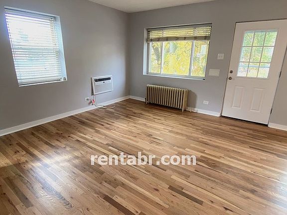 4th image of 4320 E 12th Ave