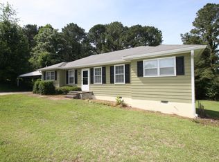 124 Lakecrest Dr, Lagrange, GA 30240