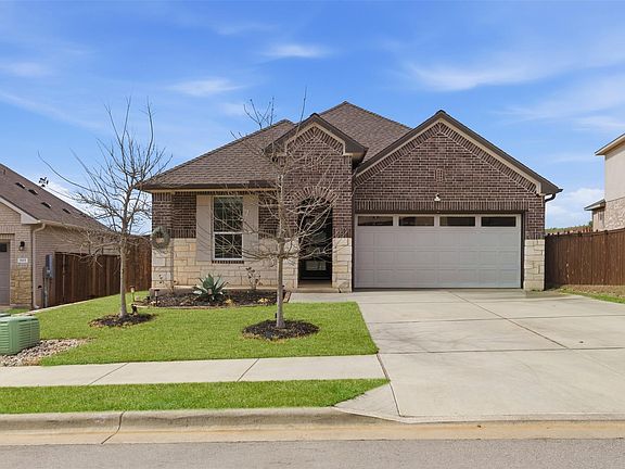 3rd image of 669 Peace Pipe Way