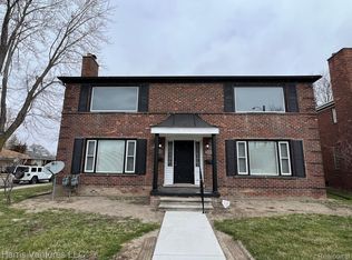 21201-07 Moross Rd, Grosse Pointe, MI 48236