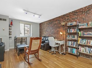 19 Wiget St APT 301, Boston, MA 02113