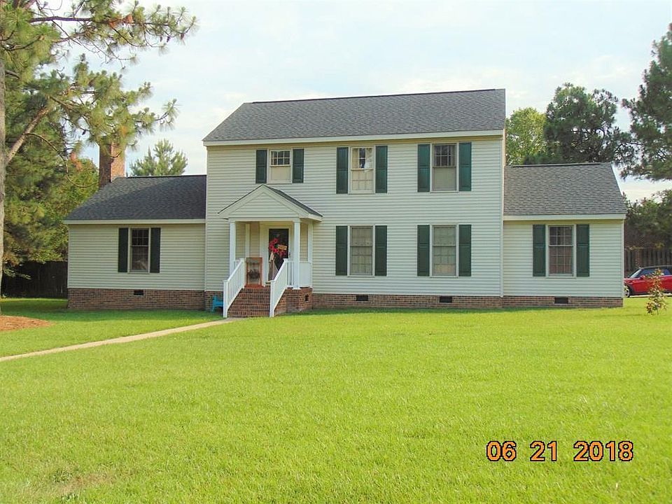 1st image of 101 Live Oak Pl