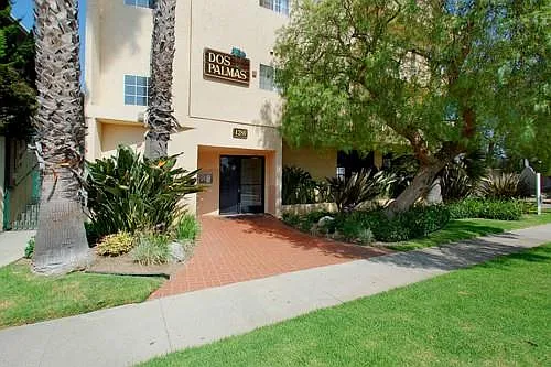 Lido Apartments - 4280 Lindblade Dr — Photo 4