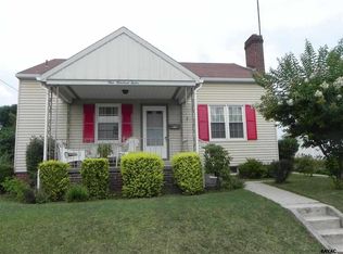 112 Berlin Rd, New Oxford, PA 17350