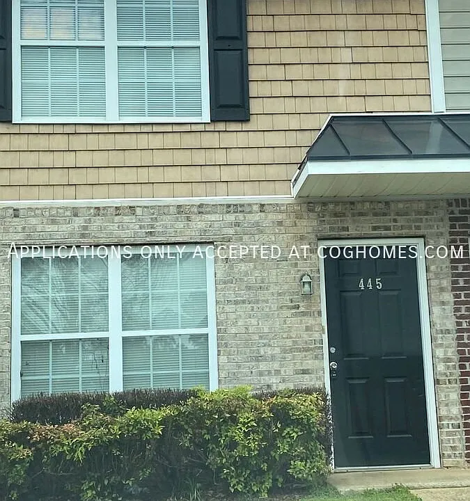 445 White Ingram Pkwy