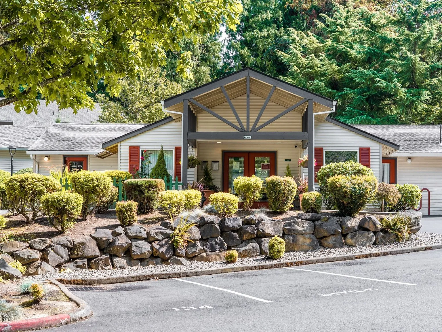 Welcome Home to Stone Creek Apartments at Oregon City! — Photo 1