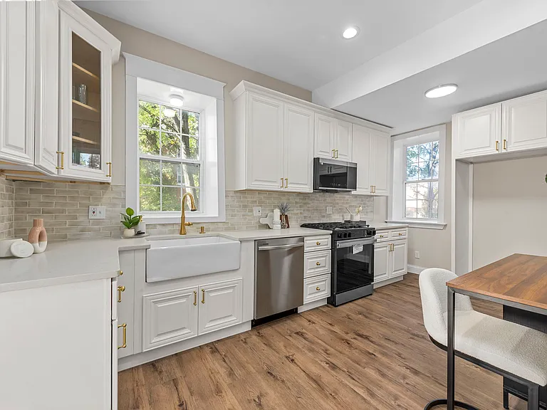 7472 Hazel Ave — Photo 8