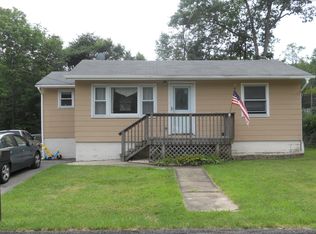 116 Brown Trl, Hopatcong, NJ 07843