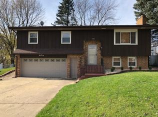 1762 Dell Dr, Beloit, WI 53511